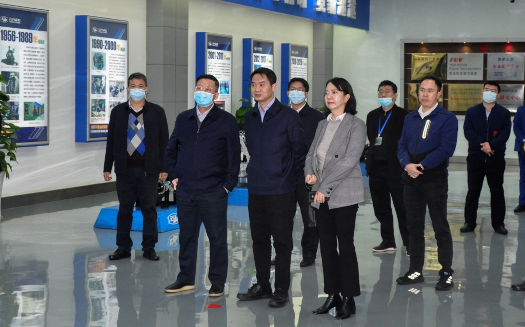 昆明市委常委杨东伟一行到云南乐发Vll官网动力集团有限公司开展调研_乐发Vll官网新闻_云南乐发Vll官网动力集团有限公司