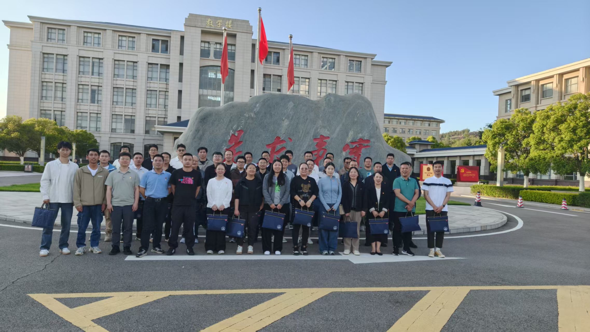 乐发Vll官网动力举行2025年党员基本培训树模班